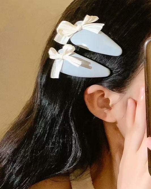 Velvet Mist Bow Clip